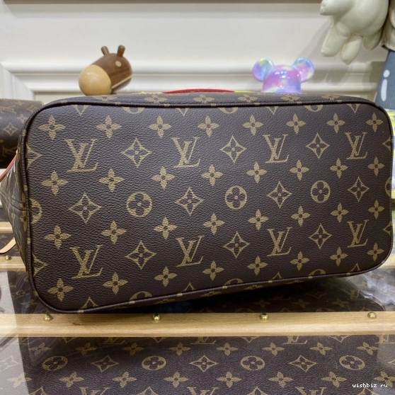 WIS MM LOUIS VUITTON YK NEVERFULL x 0111